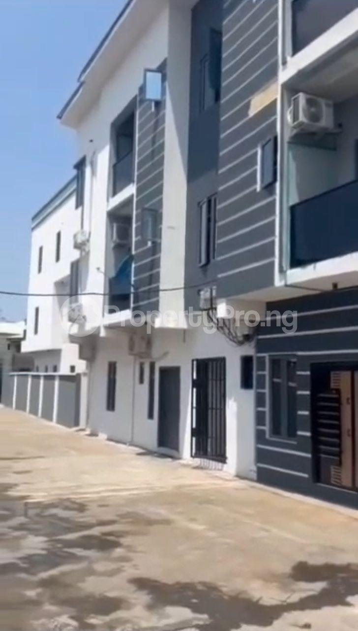 3 bedroom House for rent Ayinde Sanni Magodo GRA Phase 2 Kosofe/Ikosi Lagos