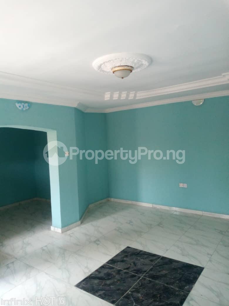 3 bedroom Flat / Apartment for rent Ogungbade New Ife Road Alakia Ibadan Oyo