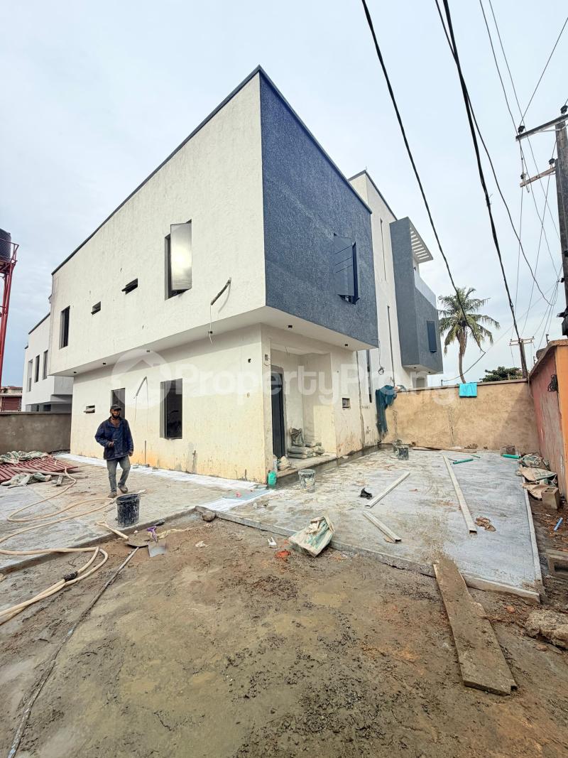 3 bedroom House for sale Adeniyi Jones Ikeja Lagos