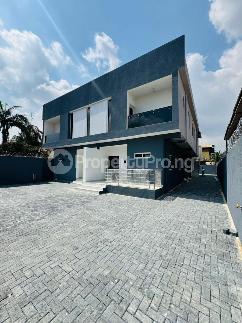 3 bedroom House for sale Ikeja Lagos