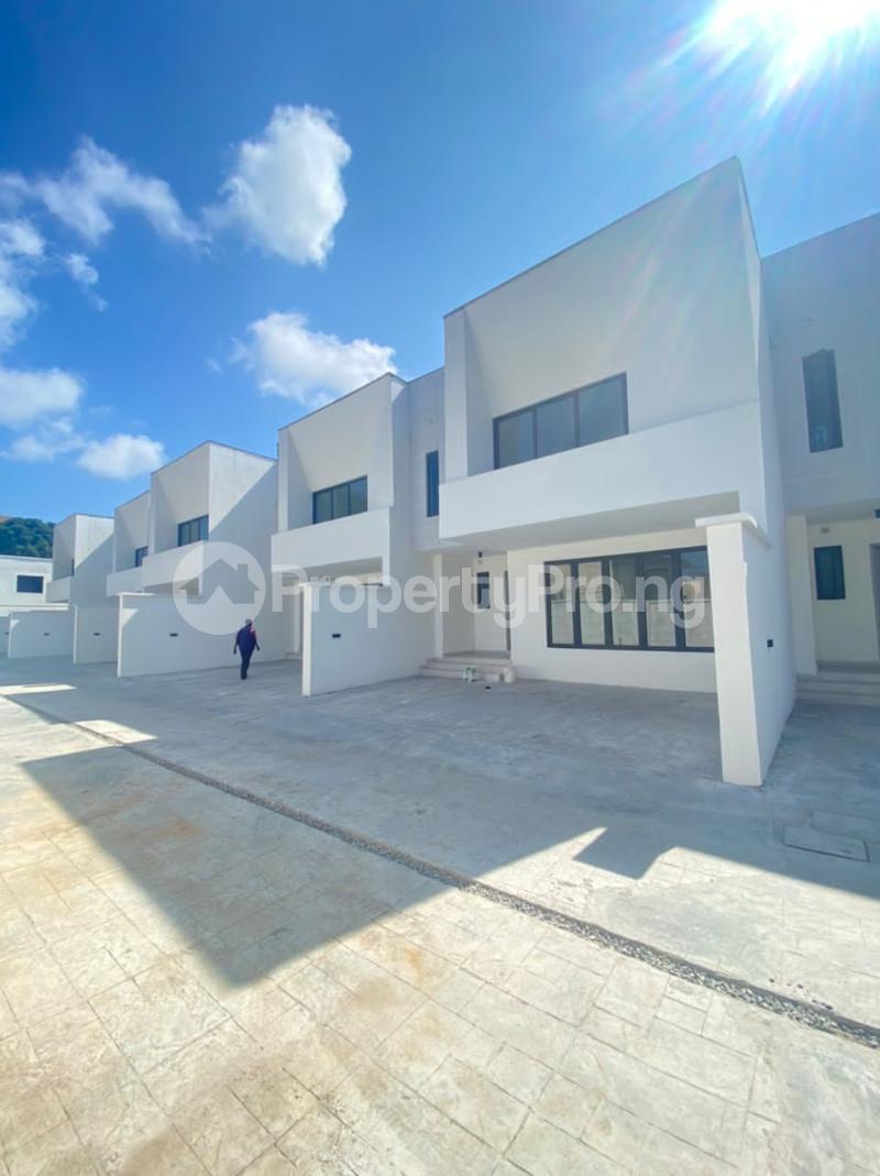 3 bedroom House for rent Victoria Island Lagos