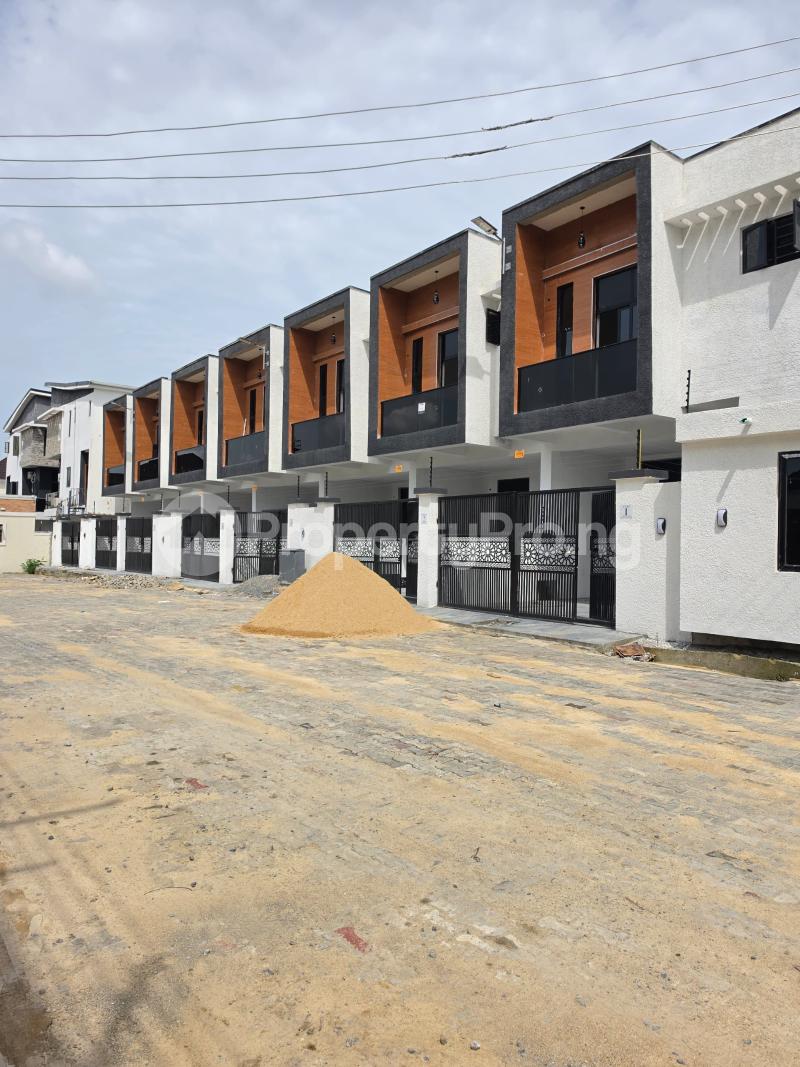 3 bedroom House for sale Abraham Adesanya Ajah Lagos