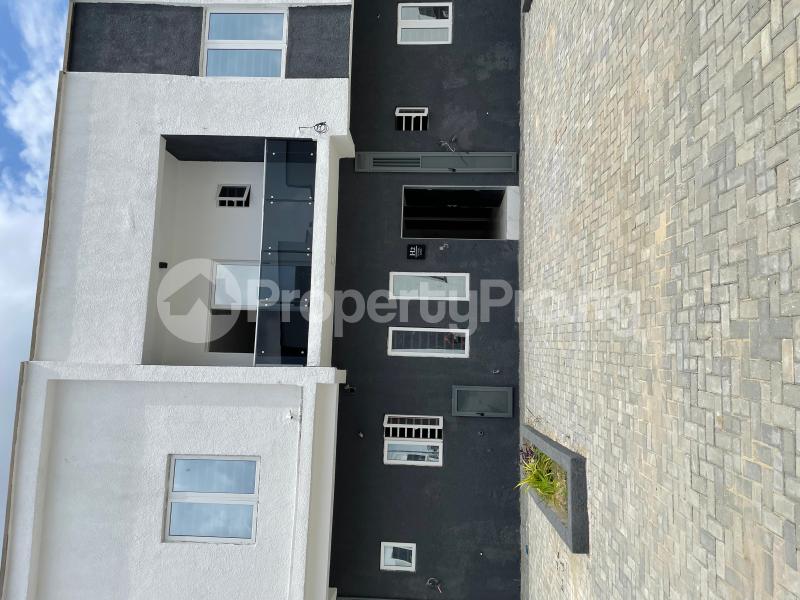 3 bedroom House for rent Off Lekki-Epe Expressway Ajah Lagos