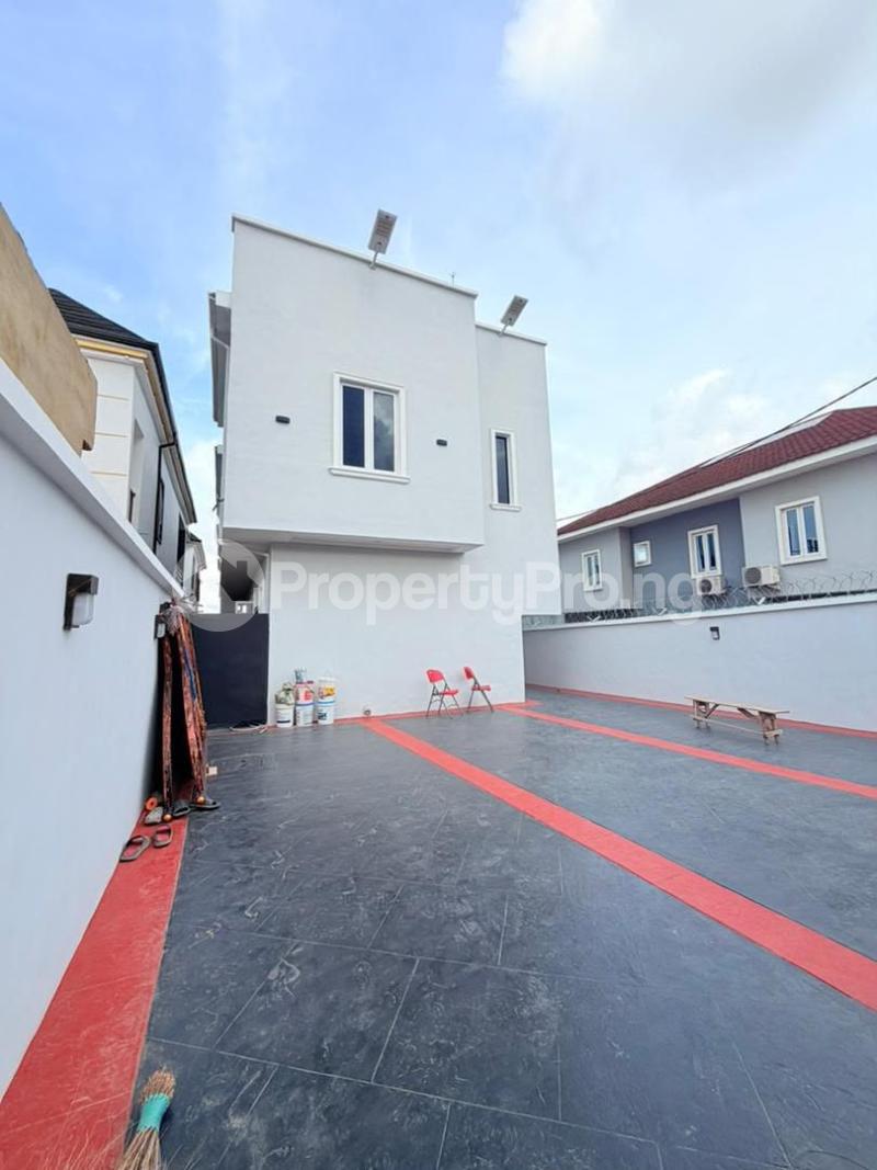 3 bedroom House for sale Gbagada Lagos