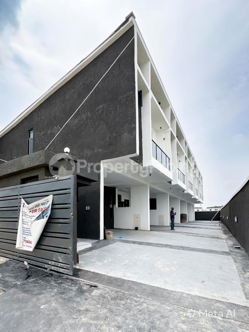 3 bedroom House for sale General Paint Lekki Lagos