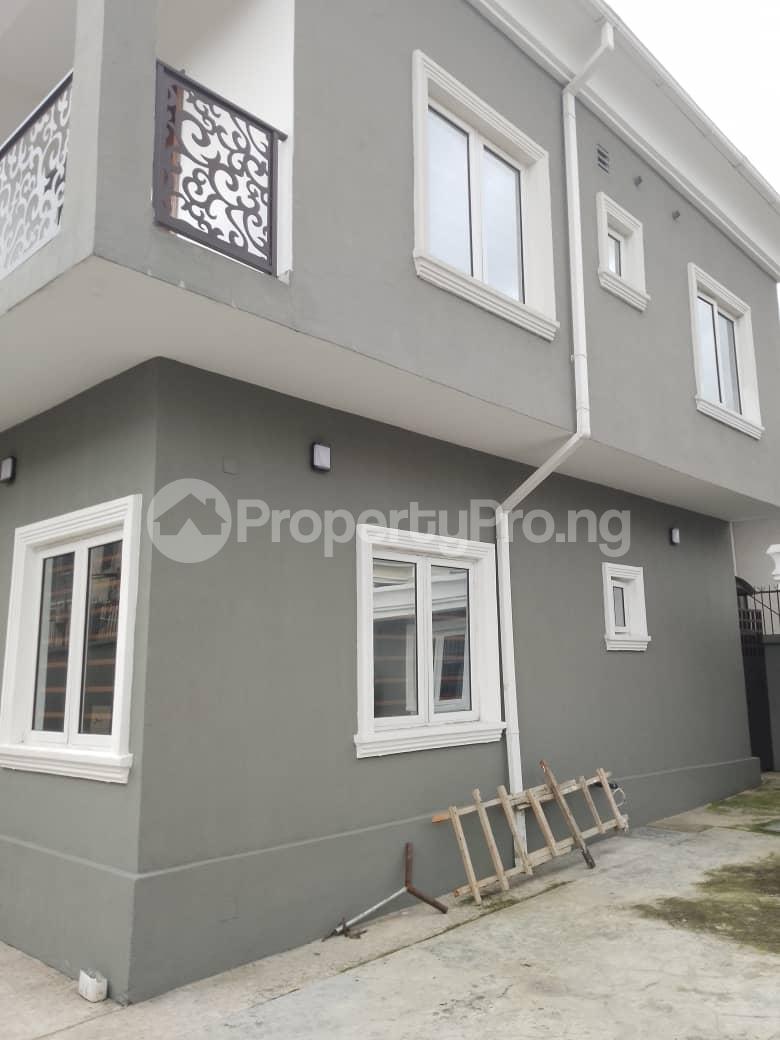 3 bedroom House for rent Off Falolu Street Ogunlana Surulere Lagos