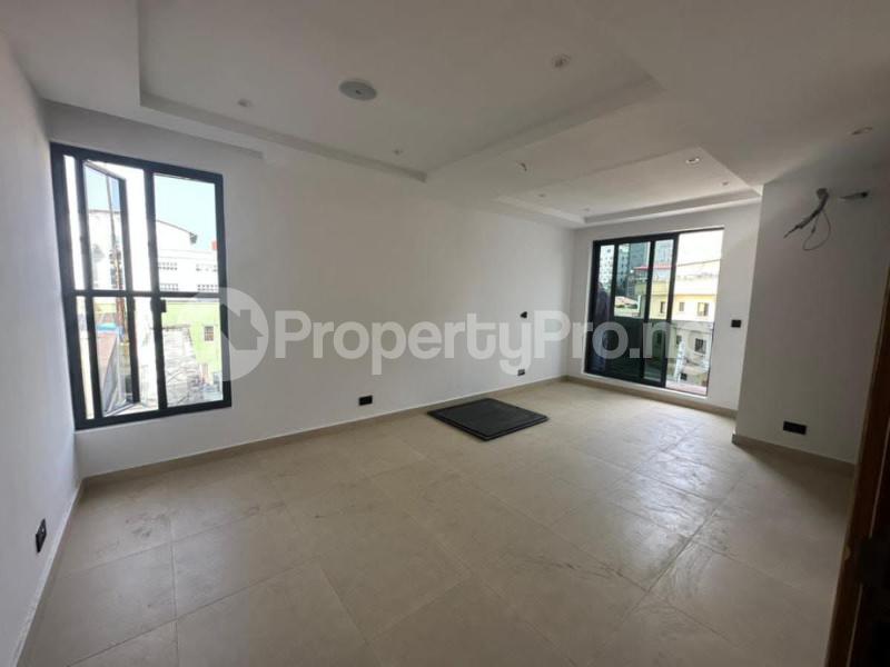 3 bedroom House for rent Sinari Daranijo Ozumba Mbadiwe Victoria Island Lagos