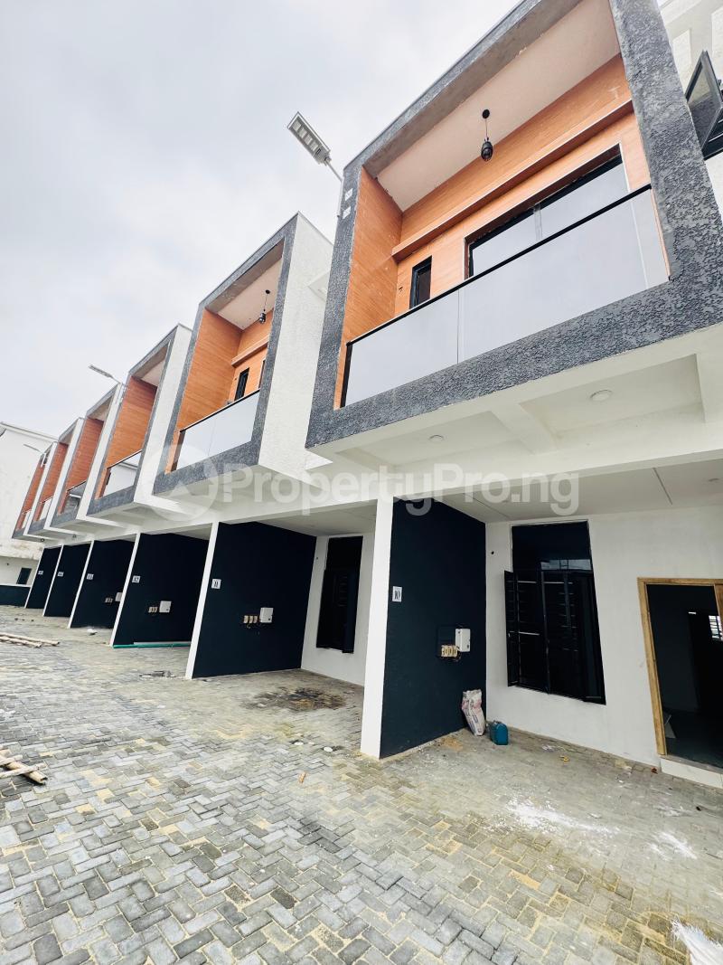 3 bedroom House for sale Abraham Adesanya Ajah Lagos