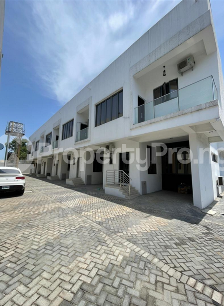 3 bedroom House for rent Chevron Lekki Lagos