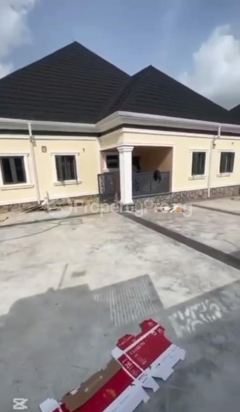 3 bedroom House for sale Along Sunnyvale Estate Road Lokogoma Abuja