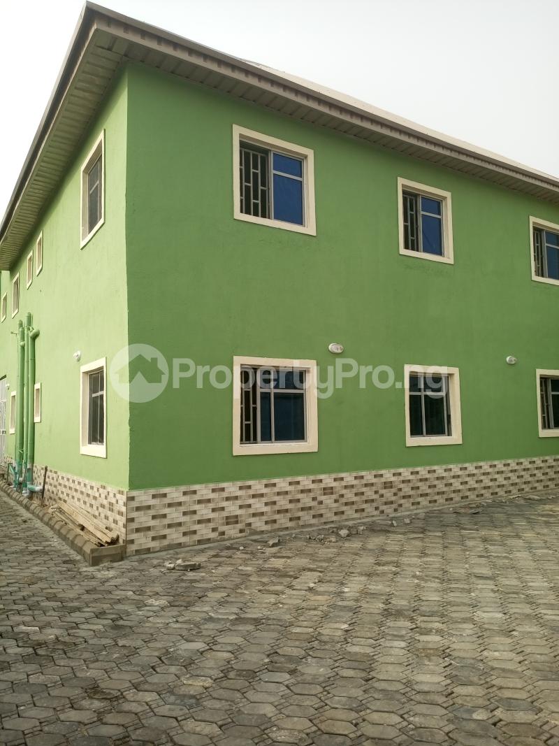 3 bedroom Flat / Apartment for rent Mobil Road Ajah Lagos