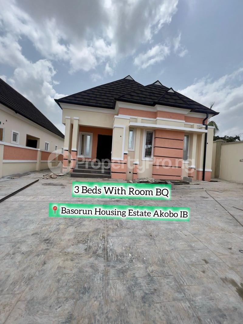 3 bedroom House for sale Basorun Housing Estate Akobo Ibadan Oyo