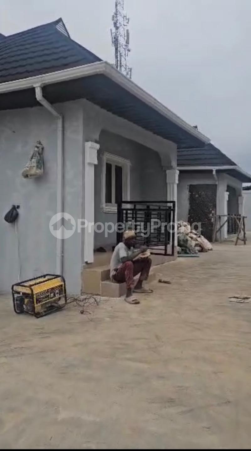 3 bedroom House for rent Close To Bishop Phillips,monatan Ibadan Oyo