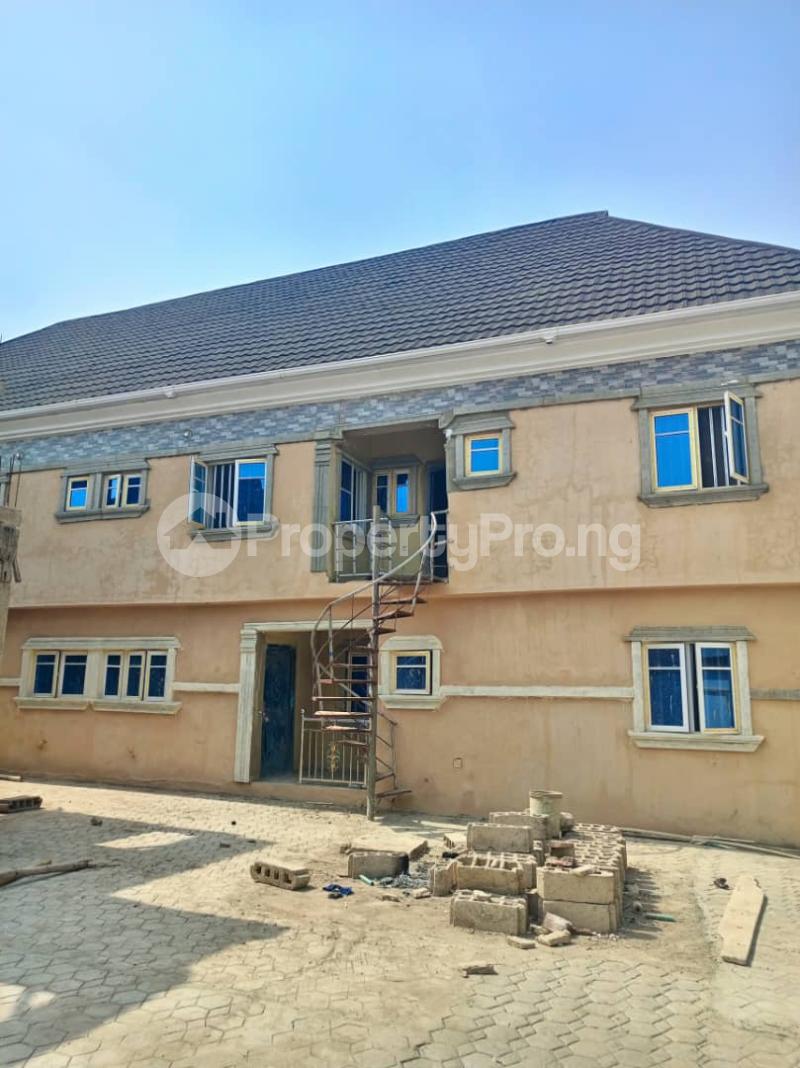 3 bedroom Flat / Apartment for rent Alakia Ibadan Oyo
