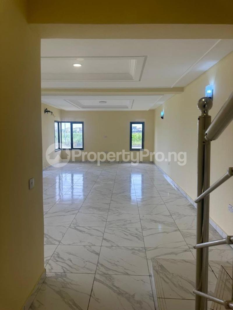 3 bedroom House for rent Along Lekki Epe E/way Ajah Lagos