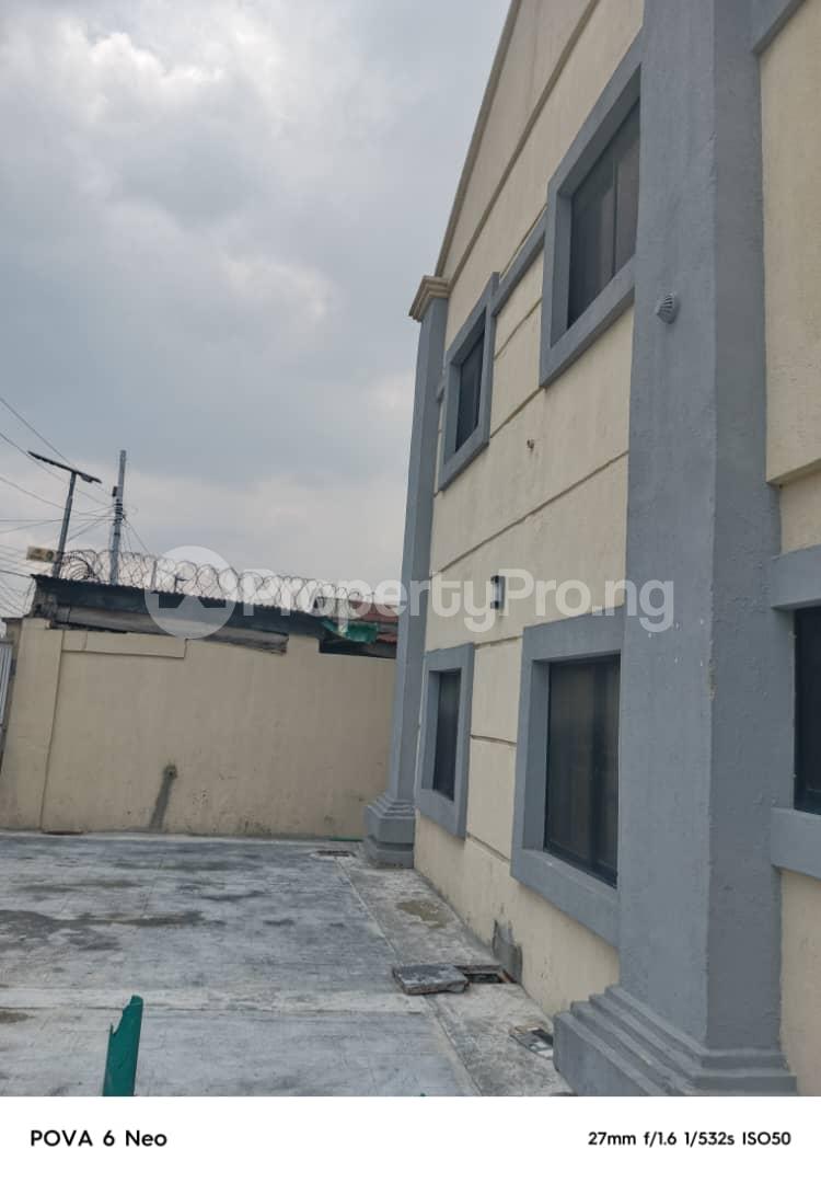 3 bedroom House for rent Off Ogunlana Drive Surulere Lagos - 0