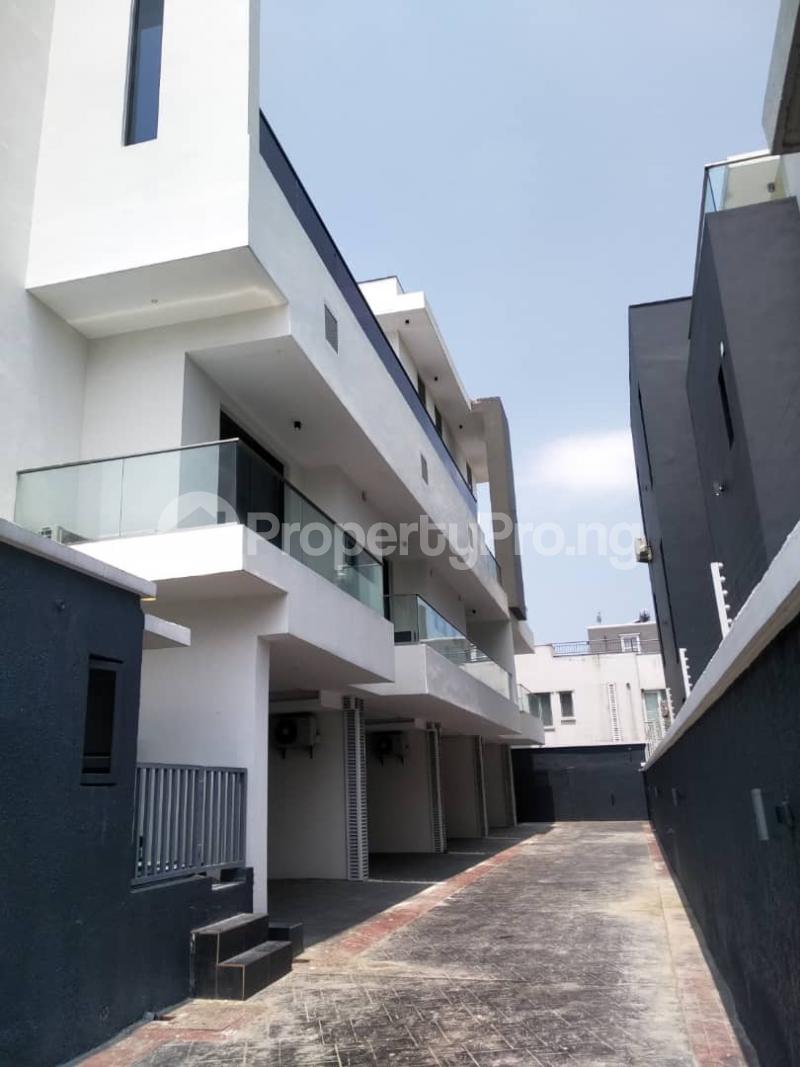 3 bedroom House for sale ... Banana Island Ikoyi Lagos