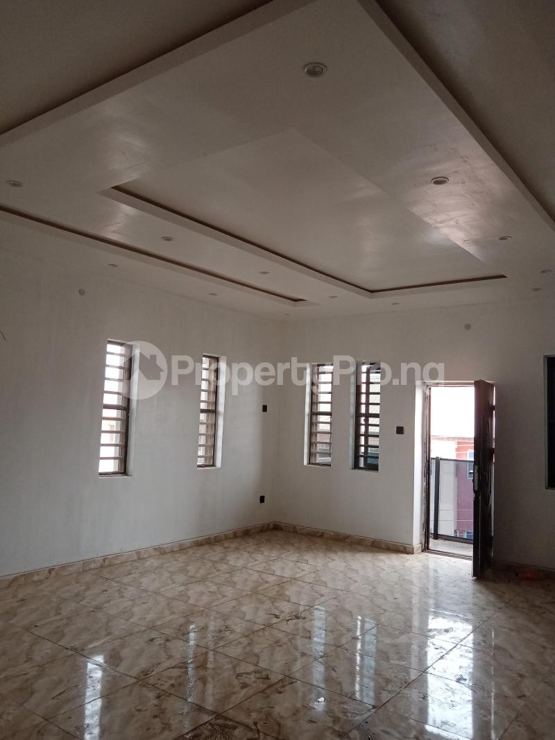 3 bedroom Flat / Apartment for rent Masha Surulere Lagos