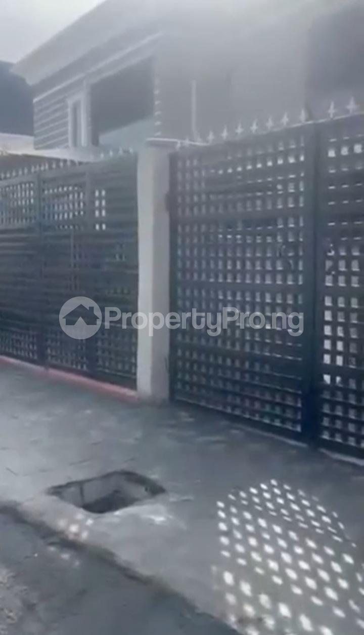 3 bedroom House for sale Maplewood Estate Oko oba Agege Lagos