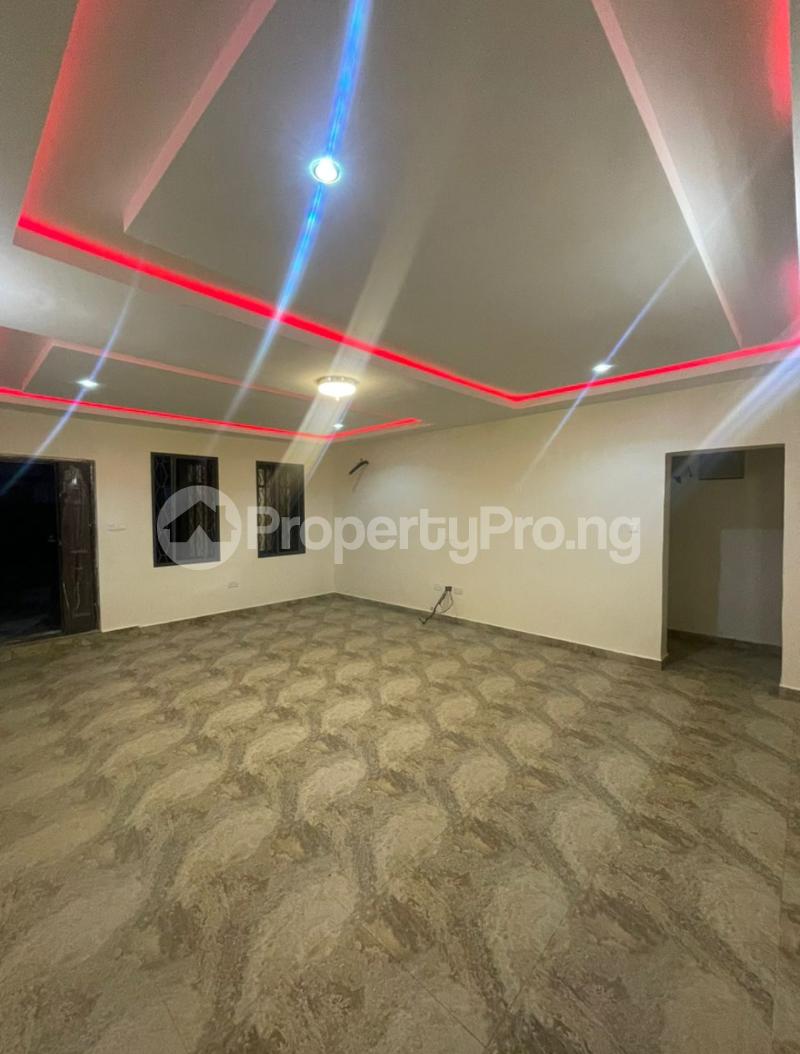 3 bedroom Flat / Apartment for rent Aguda Surulere Lagos