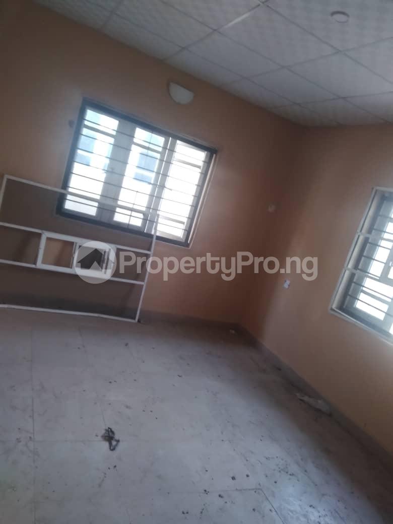 3 bedroom Flat / Apartment for rent Isokan Estate Kasumu, Akala Express Akala Express Ibadan Oyo