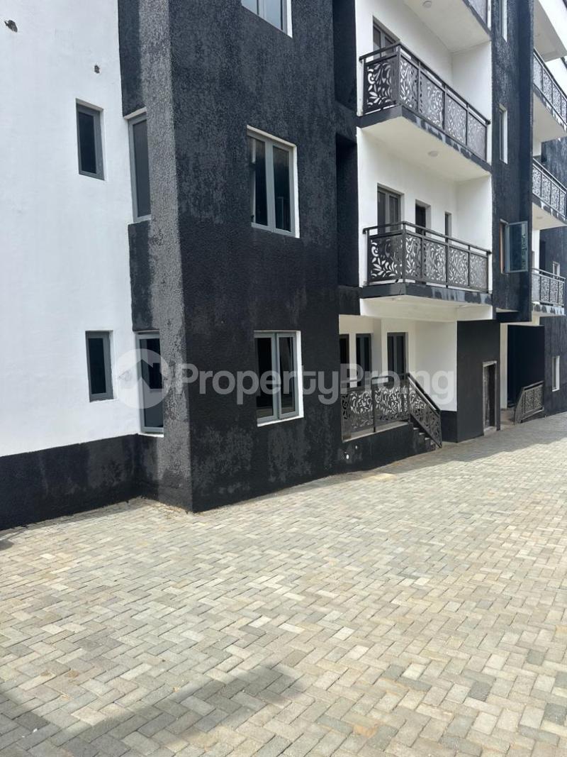 3 bedroom Flat / Apartment for sale Okeira Ajayi road Ogba Lagos