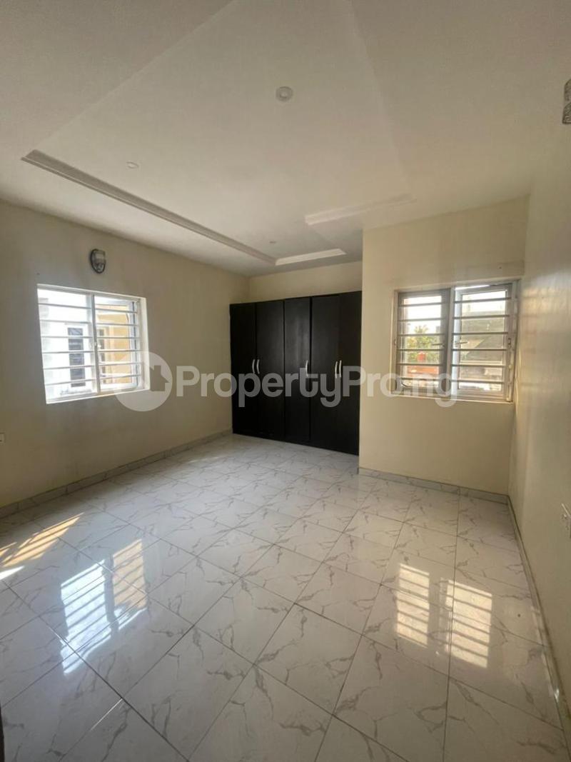 3 bedroom Flat / Apartment for rent Mobil Road Ilaje Ajah Lagos