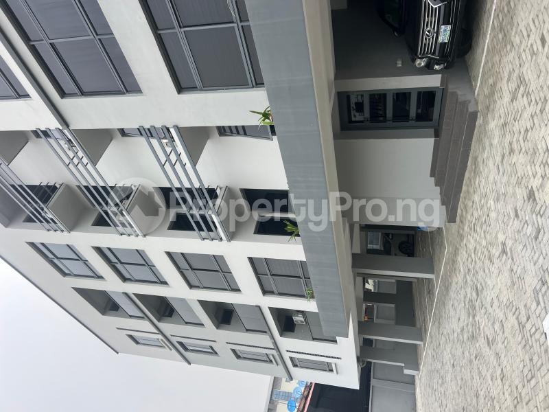 3 bedroom Flat / Apartment for rent Durosinmi Etti 1st Roundabout Lekki Lagos
