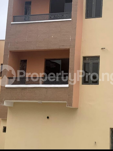 3 bedroom Flat / Apartment for sale Dideolu Estate OGBA GRA Ogba Lagos