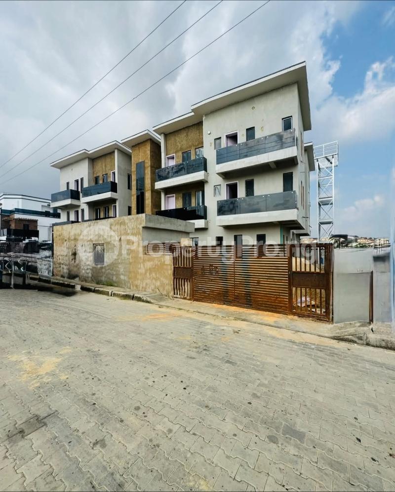 3 bedroom Flat / Apartment for sale Opebi Ikeja Lagos