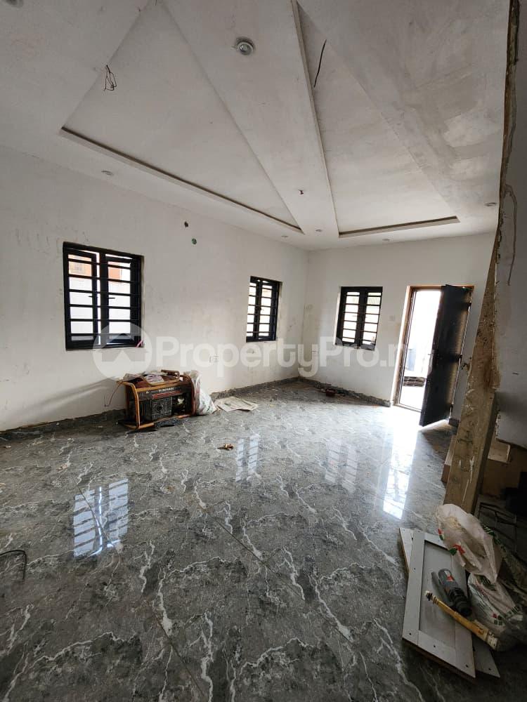 3 bedroom House for rent Adeniran Ogunsanya Surulere Lagos