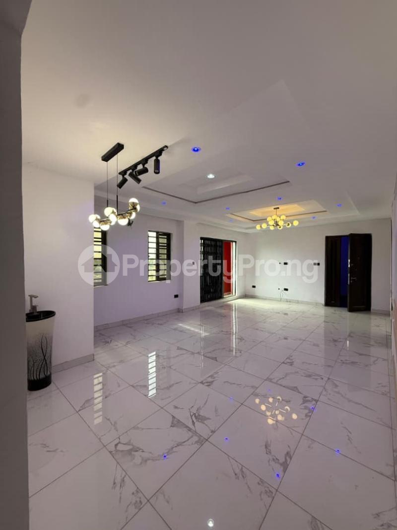 3 bedroom House for rent Oke’badan Estate, Along Alao Akala Way Akobo Ibadan Oyo