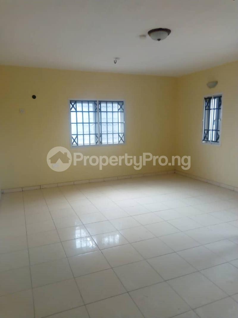 3 bedroom Flat / Apartment for rent Omole phase 1 Ojodu Lagos