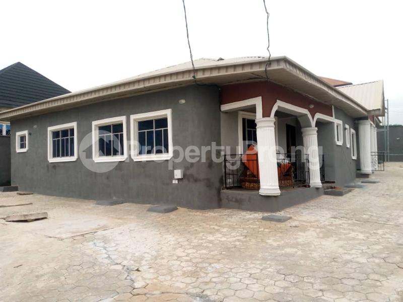3 bedroom Flat / Apartment for rent Peluseriki Off Ire Akari Estate Akala Express Ibadan Oyo