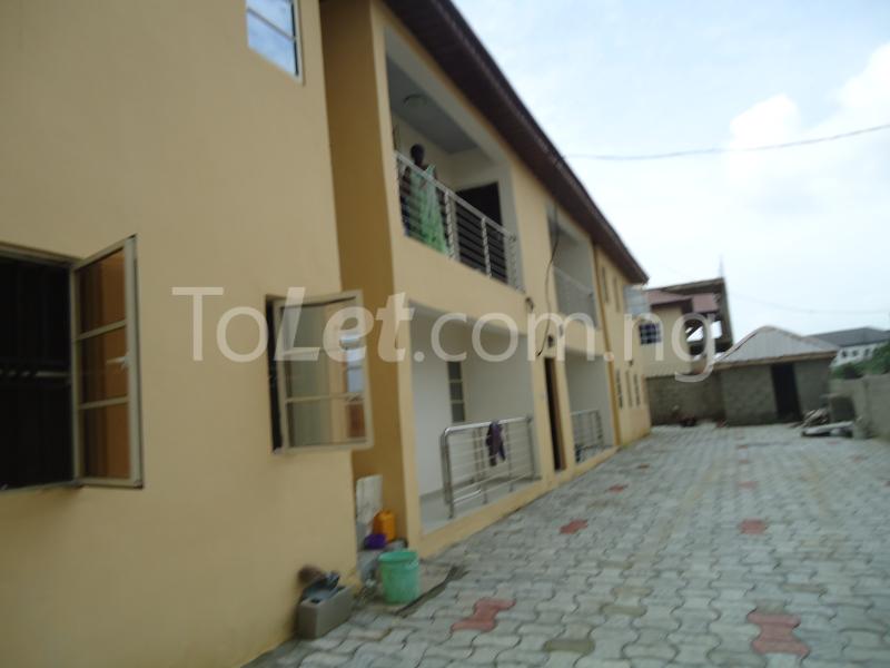 3 bedroom Flat / Apartment for rent Ogunfayo Street Awoyaya Ajah Lagos - 0