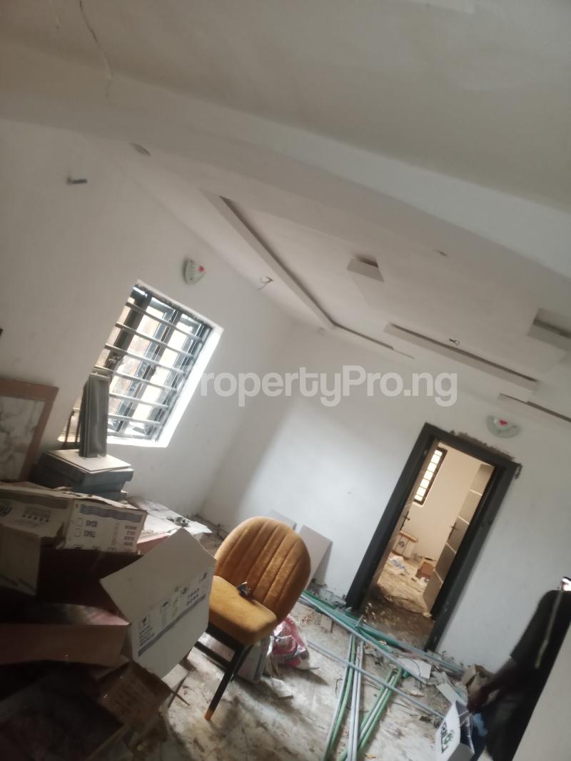 3 bedroom Flat / Apartment for rent Off Victor Olaleye Street Obawole, Ifako-ogba Ogba Lagos