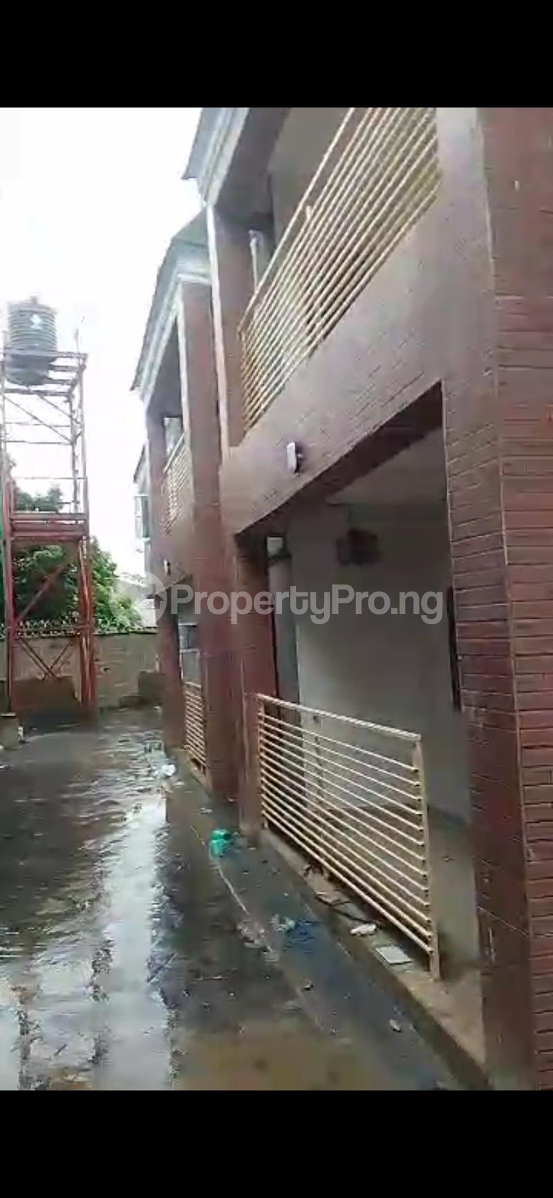 3 bedroom Flat / Apartment for rent Mowe Obafemi Owode Ogun