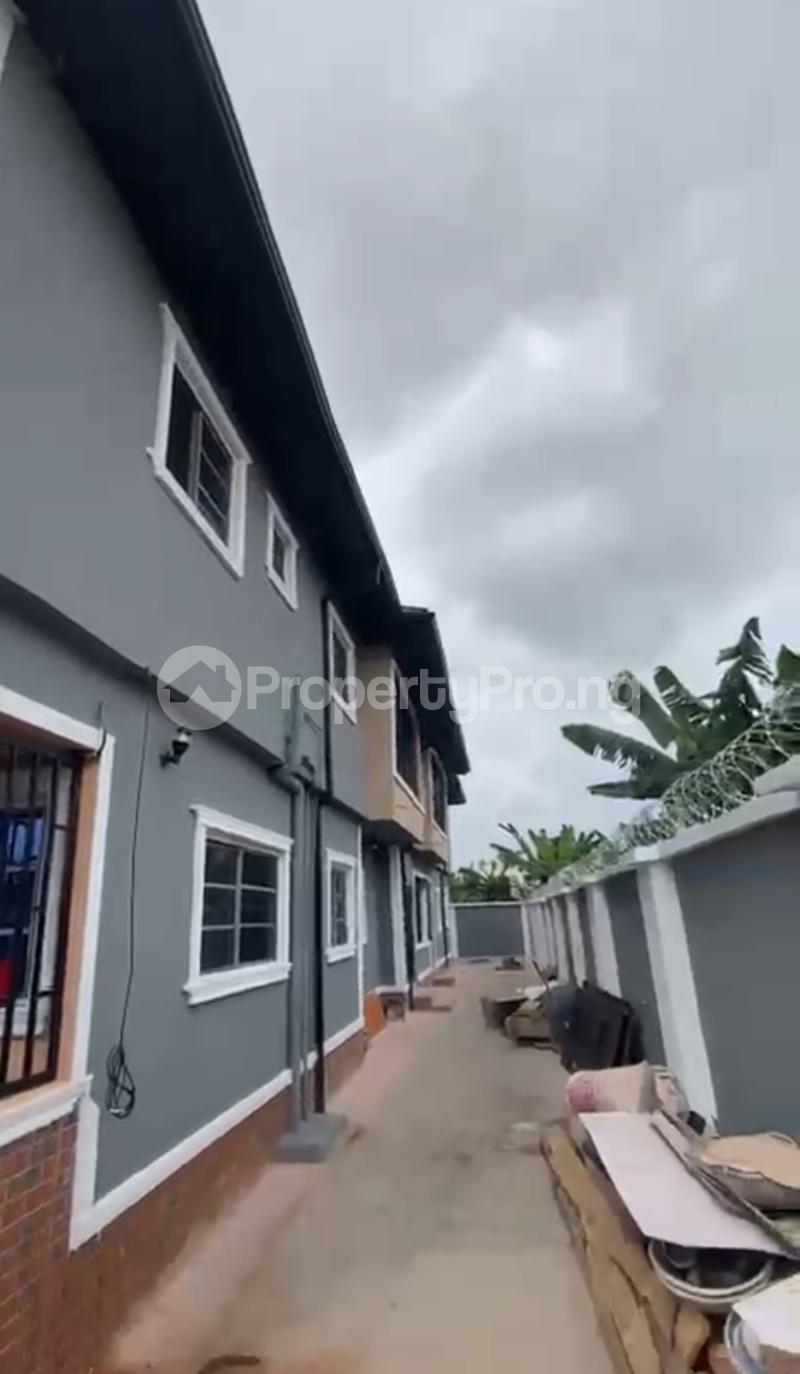 3 bedroom Flat / Apartment for rent Isihor Esan North-East Edo