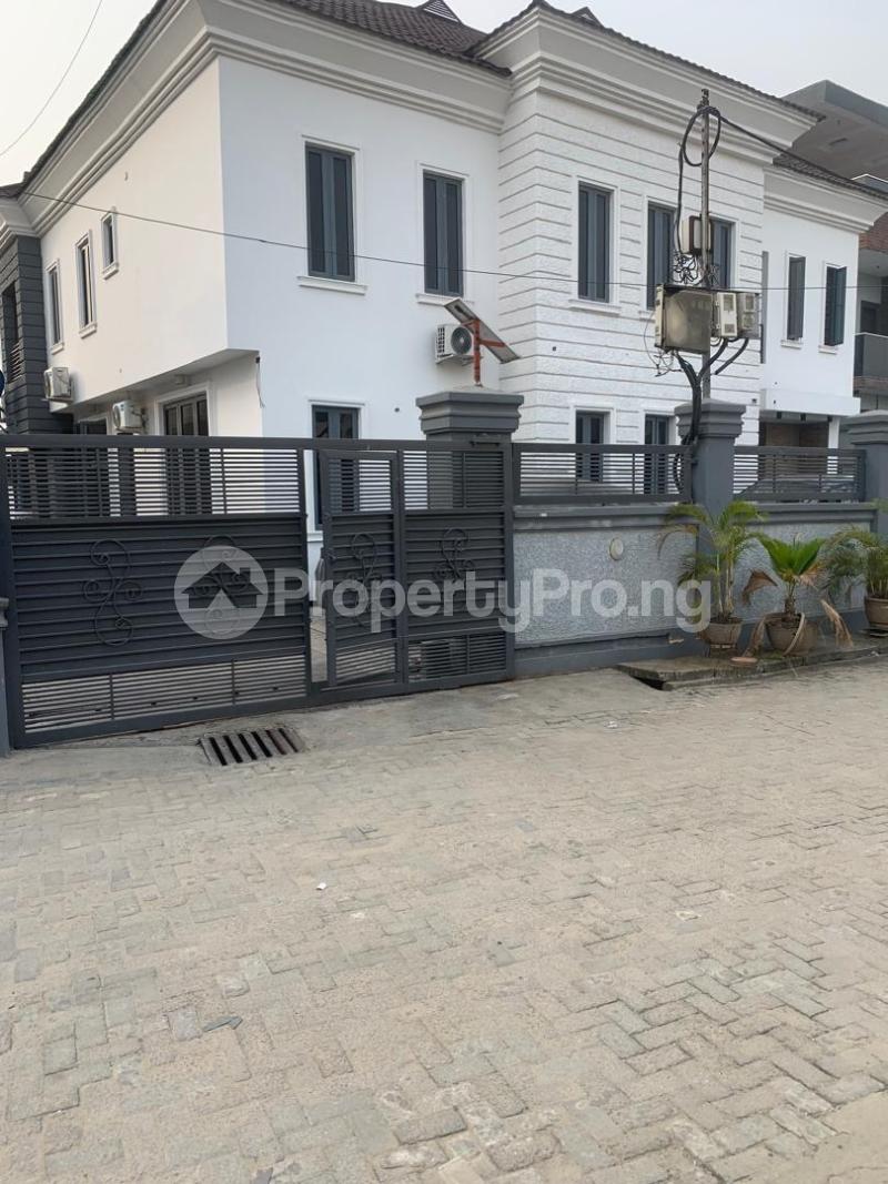 3 bedroom Flat / Apartment for rent Millenuim/UPS Gbagada Lagos
