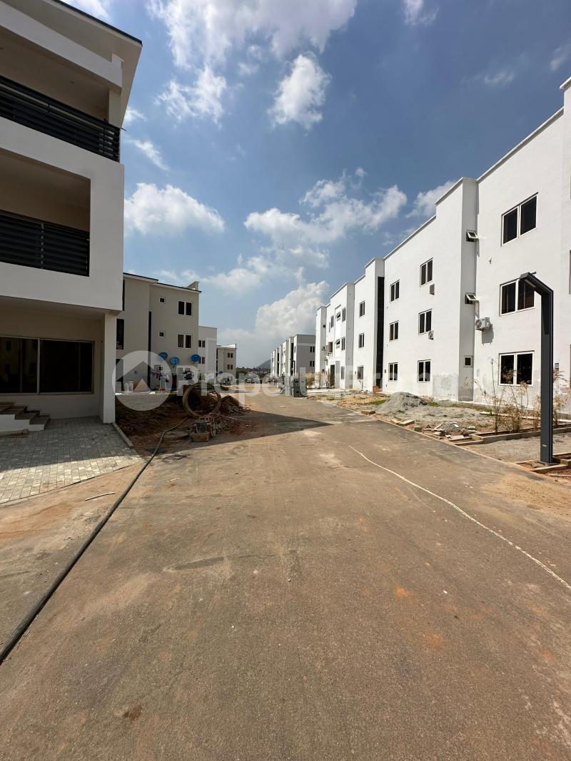 3 bedroom Flat / Apartment for rent In An Estate Around Godab Lifecamp Life Camp Abuja