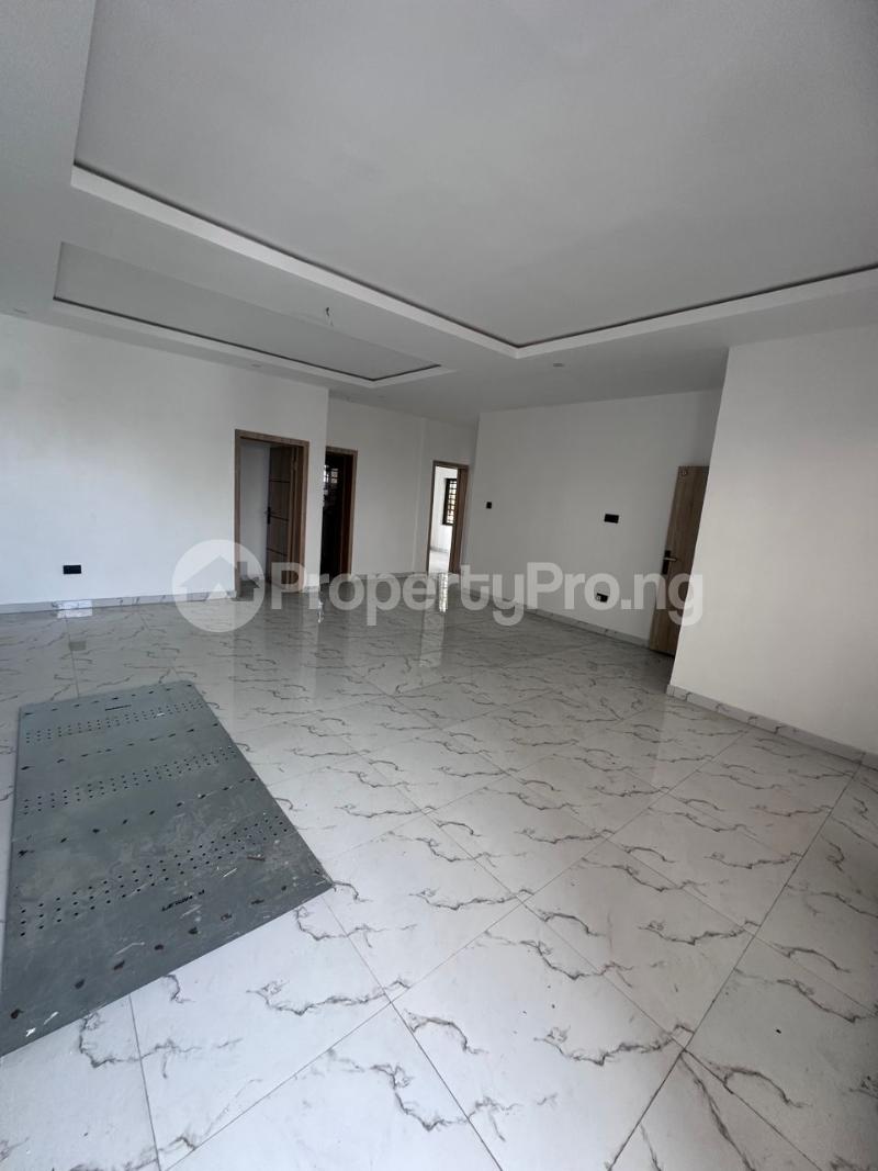 3 bedroom Flat / Apartment for rent  Ologolo Lekki Lagos