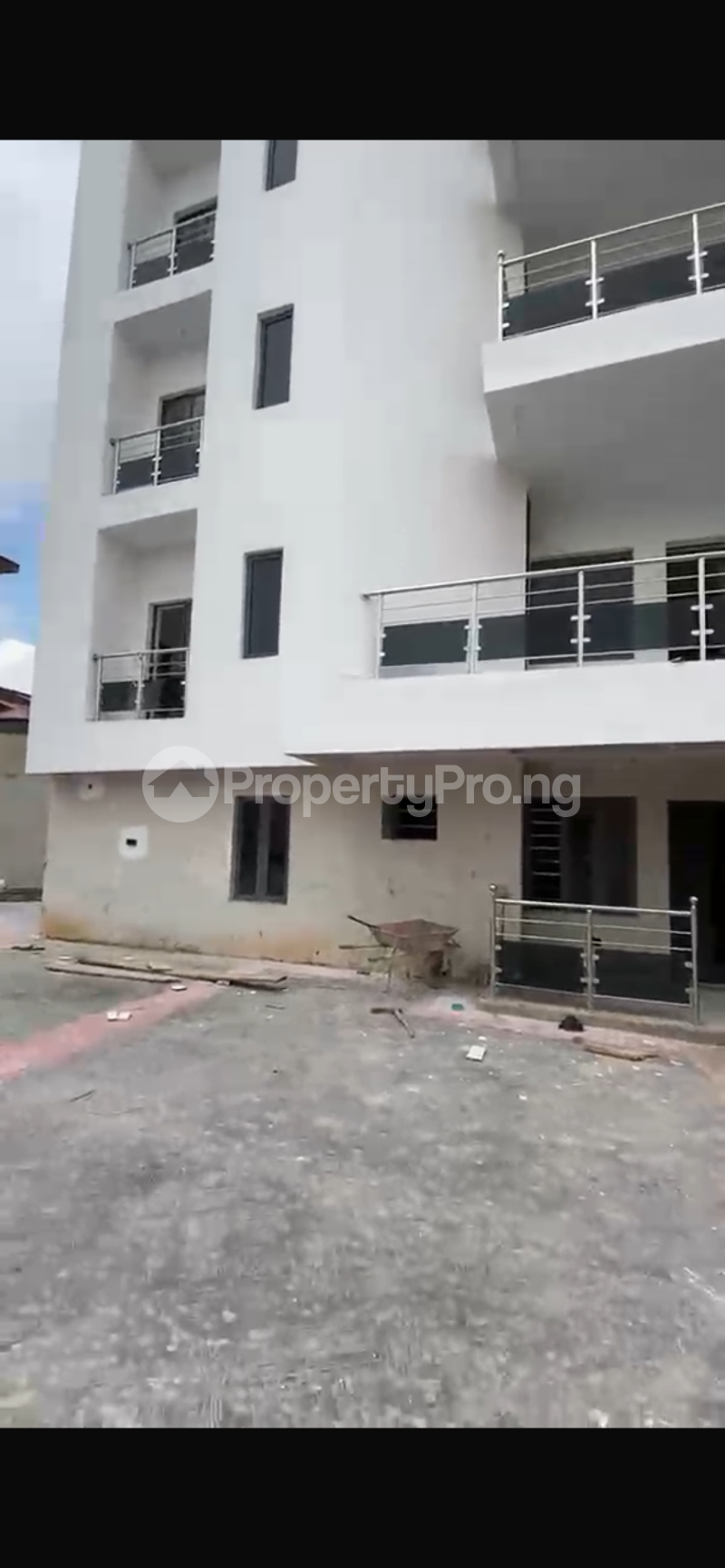 3 bedroom Flat / Apartment for sale Ifako-gbagada Gbagada Lagos