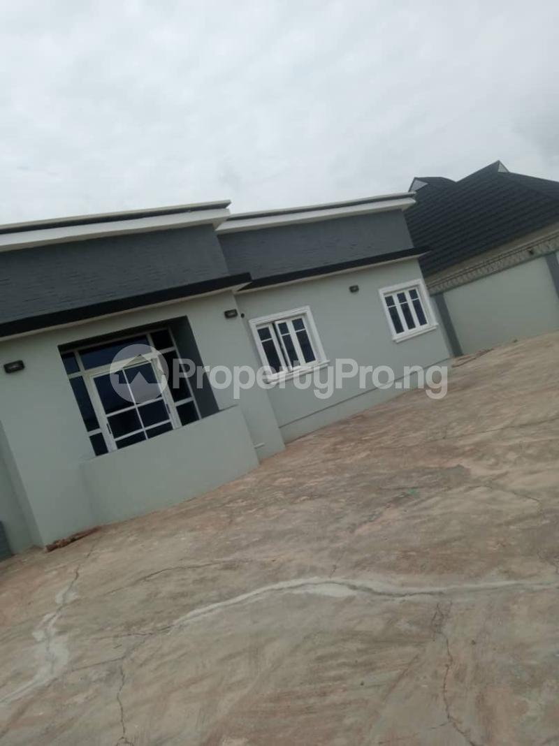 3 bedroom Flat / Apartment for rent Elebu Akala Express Ibadan Oyo