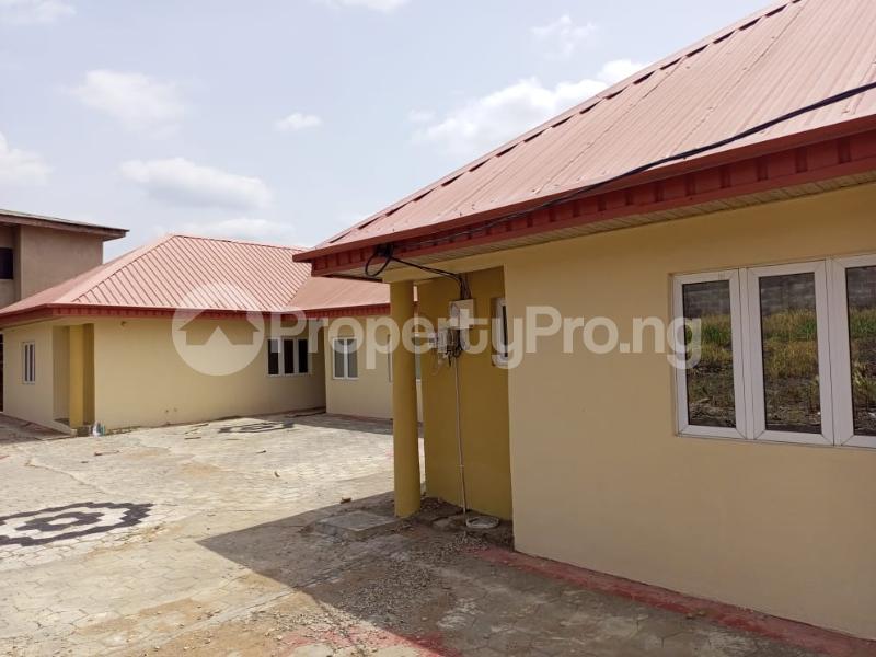 3 bedroom Flat / Apartment for rent Ologede Estate, New Garage Akala Express Ibadan Oyo