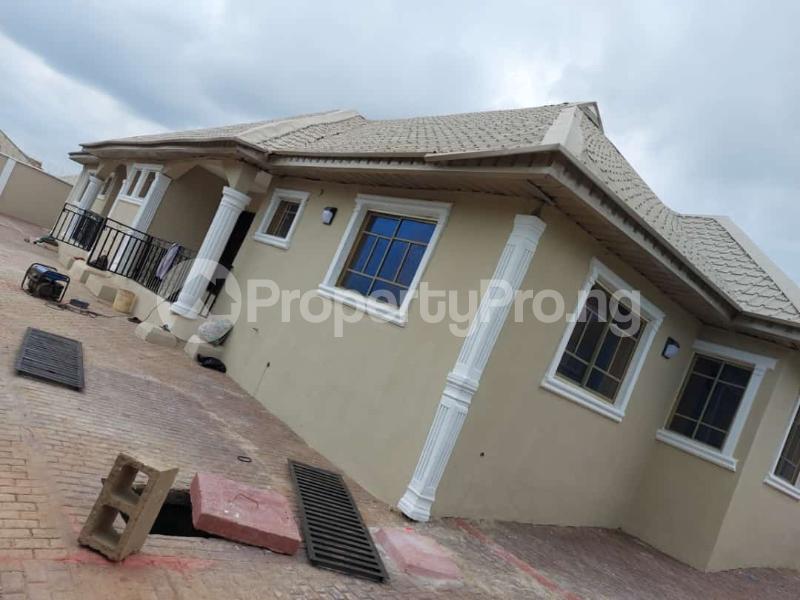 3 bedroom Flat / Apartment for rent Idi Ahun Elebu Akala Express Ibadan Oyo