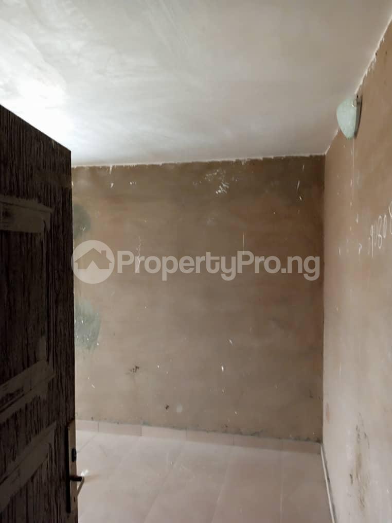 3 bedroom Flat / Apartment for rent Hassan Block Akuru Elebu Oluyole Extension Akala Express Ibadan Oyo - 0