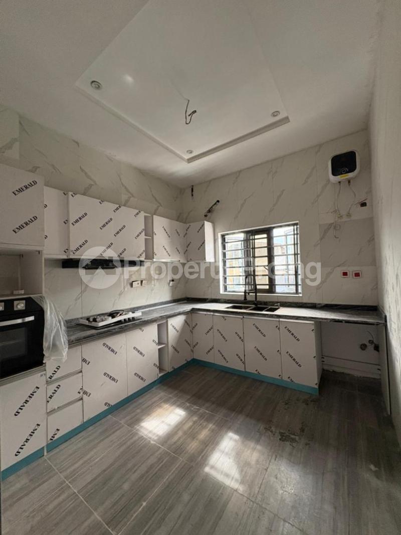 3 bedroom House for sale Ologolo Ologolo Lekki Lagos