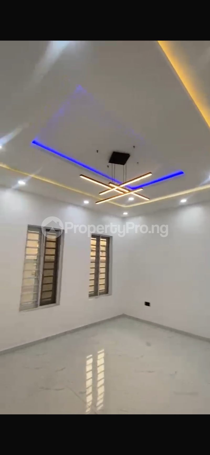 3 bedroom House for sale Medina Gbagada Lagos