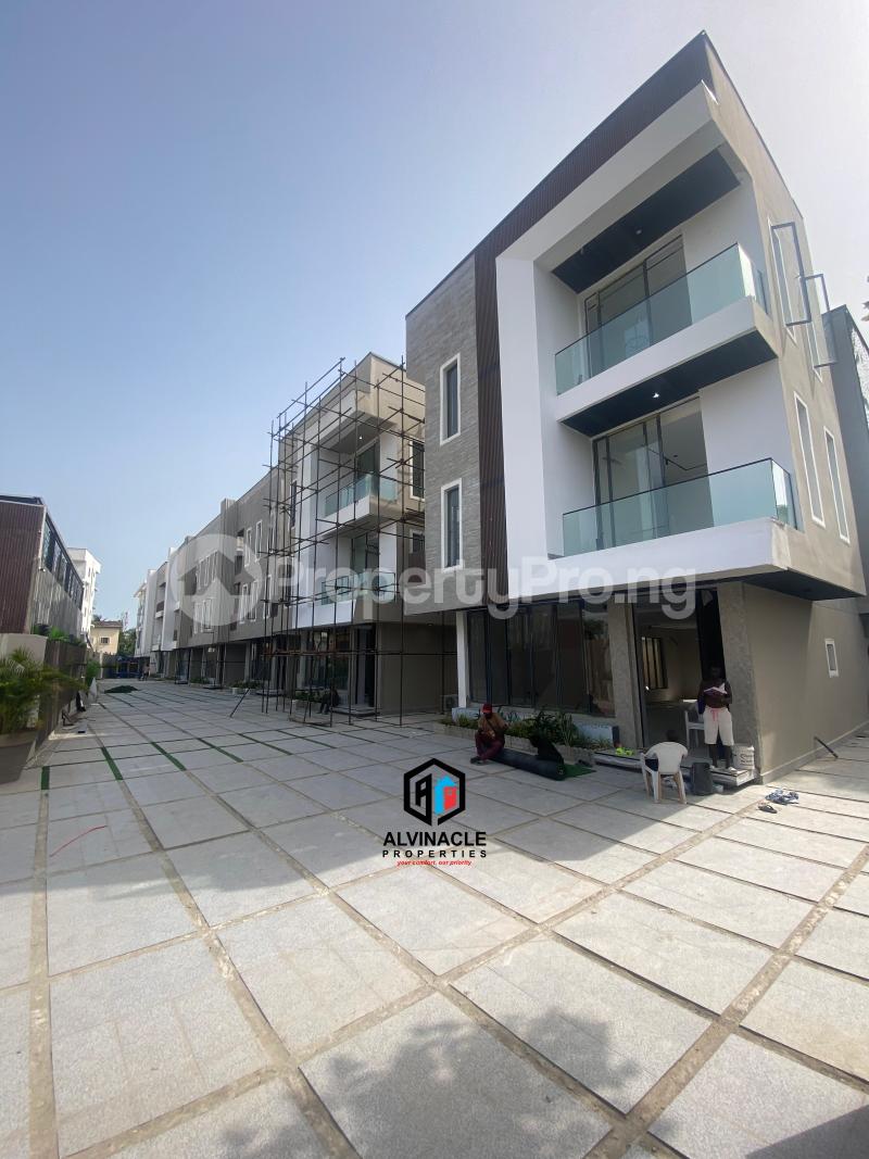 4 bedroom House for sale Parkview Estate Ikoyi Lagos