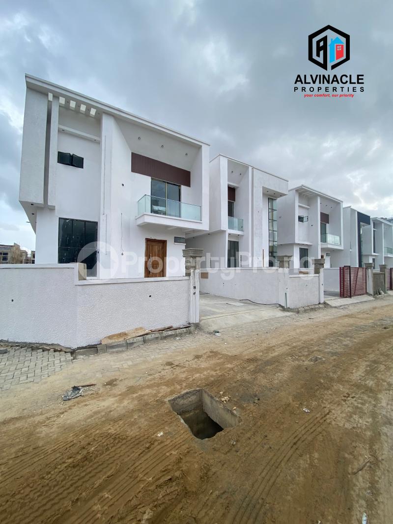 4 bedroom House for sale chevron Lekki Lagos